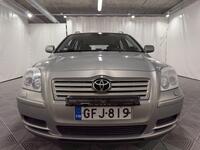 Toyota Avensis vaihtoauto