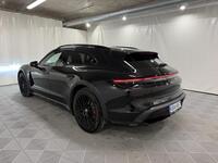 Porsche Taycan vaihtoauto