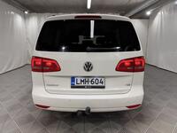 Volkswagen Touran vaihtoauto