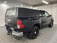 Toyota Hilux vaihtoauto