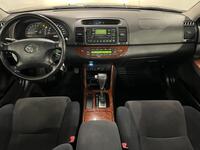 Toyota Camry vaihtoauto