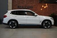 BMW iX3 vaihtoauto