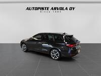 SEAT Leon Sportstourer vaihtoauto