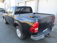 Toyota Hilux vaihtoauto