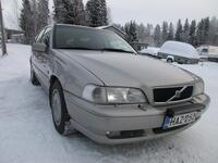Volvo V70 vaihtoauto