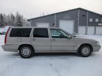 Volvo V70 vaihtoauto