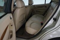 Jaguar X-Type vaihtoauto