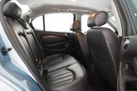Jaguar X-Type vaihtoauto