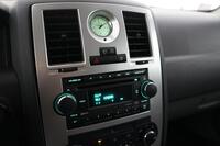Chrysler 300C vaihtoauto