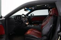 Dodge Challenger vaihtoauto