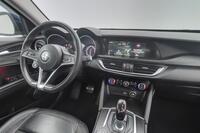 Alfa Romeo Stelvio vaihtoauto