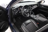 Alfa Romeo Stelvio vaihtoauto