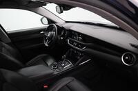 Alfa Romeo Stelvio vaihtoauto