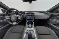 Jaguar XE vaihtoauto