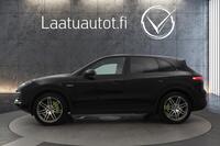 Porsche Cayenne vaihtoauto