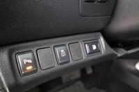 Nissan Navara vaihtoauto