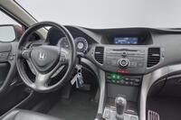 Honda Accord vaihtoauto