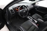 Honda Accord vaihtoauto