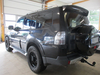 Mitsubishi Pajero vaihtoauto