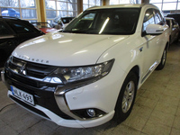 Mitsubishi Outlander PHEV vaihtoauto