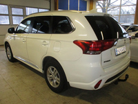 Mitsubishi Outlander PHEV vaihtoauto