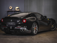 Ferrari F12 vaihtoauto