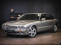 Jaguar XJR vaihtoauto