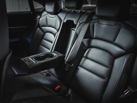Porsche Taycan vaihtoauto