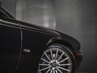 Jaguar XJR vaihtoauto