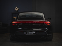 Porsche Taycan vaihtoauto