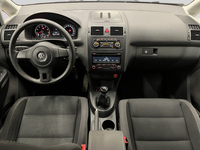 Volkswagen Touran vaihtoauto