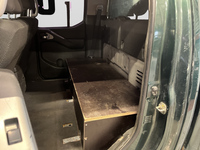 Nissan Navara vaihtoauto