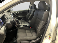 Honda Accord vaihtoauto