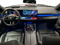 BMW M5 vaihtoauto