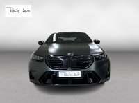 BMW M5 vaihtoauto
