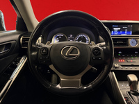 Lexus IS vaihtoauto