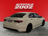 Honda Accord vaihtoauto
