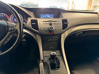 Honda Accord vaihtoauto
