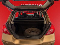 Nissan Tiida vaihtoauto