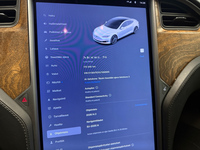 Tesla Model S vaihtoauto