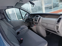 Opel Vivaro vaihtoauto