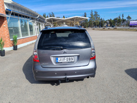 Mitsubishi Grandis vaihtoauto