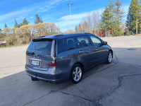 Mitsubishi Grandis vaihtoauto