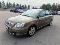 Toyota Avensis vaihtoauto