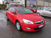 Opel Astra vaihtoauto