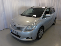 Toyota Verso vaihtoauto
