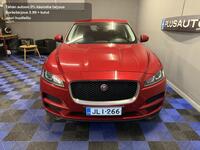 Jaguar F-PACE vaihtoauto