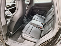 Porsche Taycan vaihtoauto