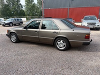 Mercedes-Benz 200 vaihtoauto