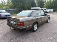 Mercedes-Benz 200 vaihtoauto